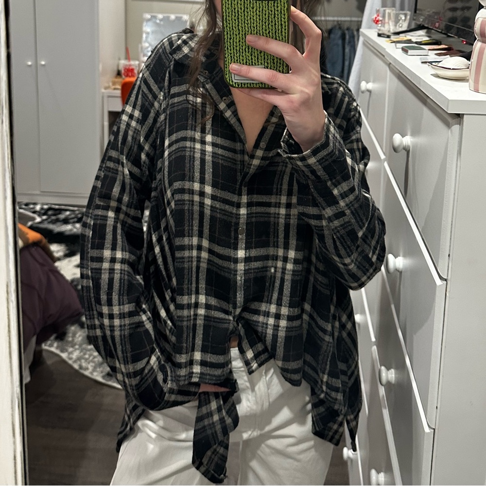 Blank NYC Black & White Flannel